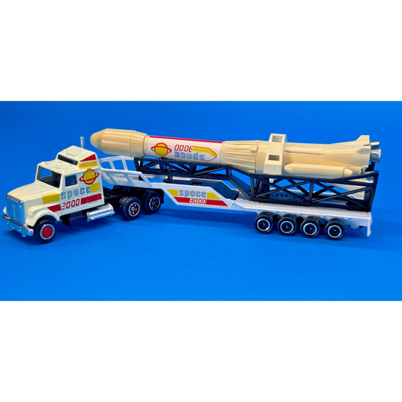 Majorette HO Scale Transport Semi Truck Trailer 600 Series #610 NASA Space 3000 - Picture 11 of 16